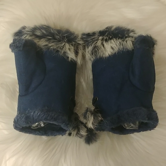 Blue Faux Fur Fleece Fingerless Winter Gloves - Picture 5 of 16